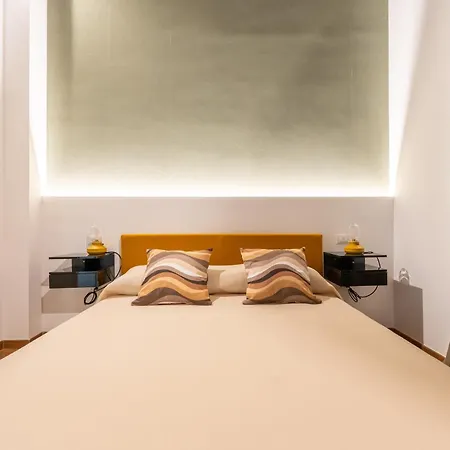 Figurari 16 בית הארחה