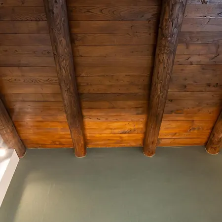 בית הארחה Figurari 16 4*